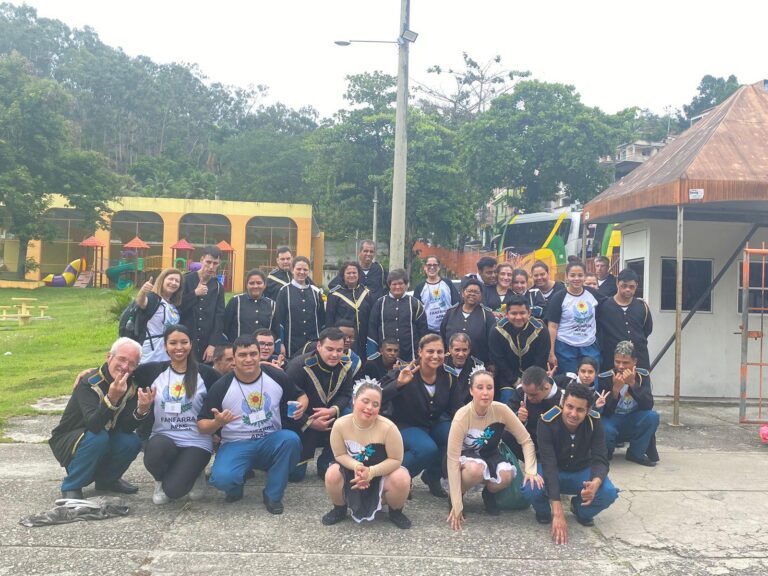 Fanfarra da Apae Curitiba conquista cinco troféus de 1° lugar em nacionais